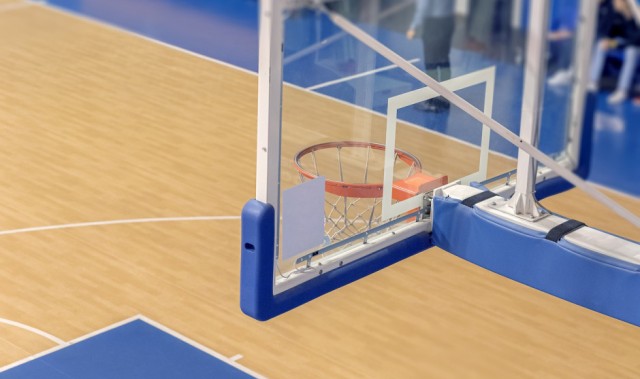 替换徐昕？CBA交易最新消息：广东男篮有望与广州男篮交易来焦泊乔补充内线