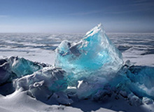 小区业主还原于朦胧坠楼细节：友人曾用衣物遮面，警方排除刑嫌